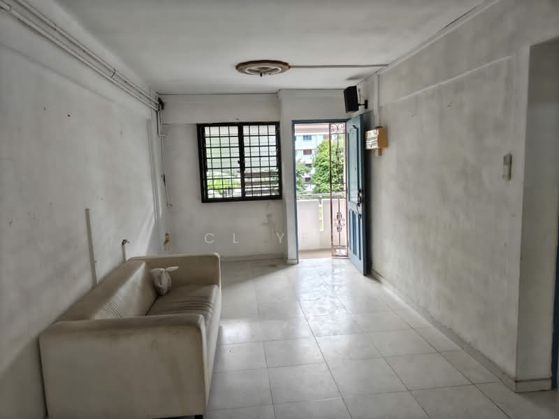 129 Ang Mo Kio Avenue 3, 129 Ang Mo Kio Avenue 3, 2 Bedrooms, 785 sqft, HDB Flat For Sale, by CL Yeo, 500162647 - Living Room - PropertyGuru.com.sg