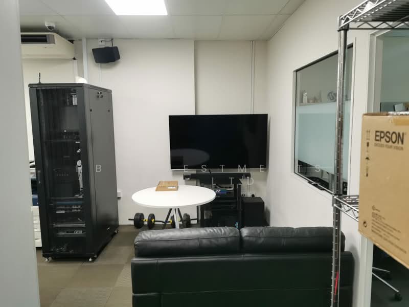UB. One, 81 Ubi Avenue 4, 1,302 sqft, Light Industrial (B1) For Rent, by Mohammad, 500162661 - Interior - CommercialGuru.com.sg