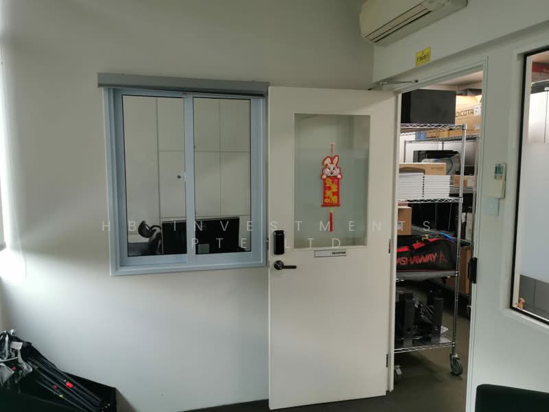 UB. One, 81 Ubi Avenue 4, 1,302 sqft, Light Industrial (B1) For Rent, by Mohammad, 500162661 - Interior - CommercialGuru.com.sg