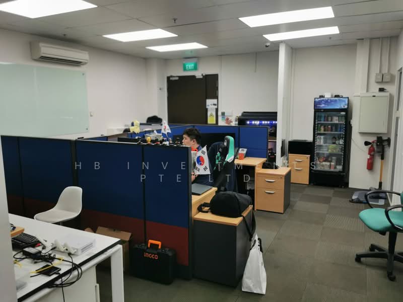 UB. One, 81 Ubi Avenue 4, 1,302 sqft, Light Industrial (B1) For Rent, by Mohammad, 500162661 - Interior - CommercialGuru.com.sg