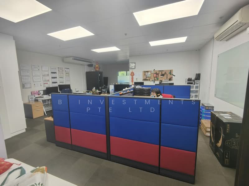 UB. One, 81 Ubi Avenue 4, 1,302 sqft, Light Industrial (B1) For Rent, by Mohammad, 500162661 - Interior - CommercialGuru.com.sg
