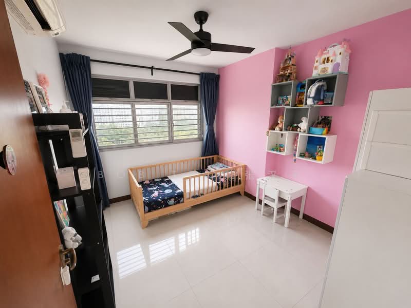 511B Yishun Street 51, 511B Yishun Street 51, 3 Bedrooms, 1,001 sqft, HDB Flat For Sale, by Bob Teo 张汉平, 500162667 - Bedroom - PropertyGuru.com.sg