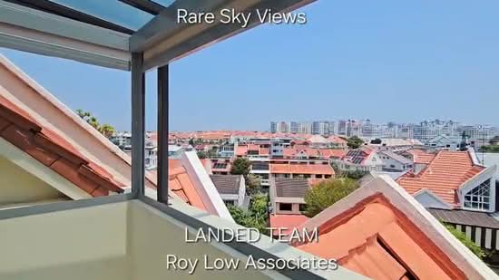 Renov D16 3000+sf, Inter-Terrace - 6bed 4bath - 10min Tenah Merah MRT - Siglap Mall Sungei Bedok MRT, , 6 Bedrooms, 3,200 sqft, Terraced House For Sale, by Roy Low, 500162673 - PropertyGuru.com.sg