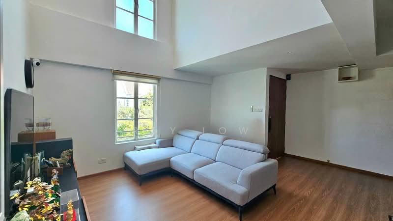 Renov D16 3000+sf, Inter-Terrace - 6bed 4bath - 10min Tenah Merah MRT - Siglap Mall Sungei Bedok MRT, , 6 Bedrooms, 3,200 sqft, Terraced House For Sale, by Roy Low, 500162673 - Living Room - PropertyGuru.com.sg