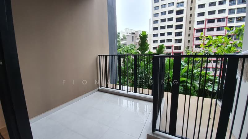 Le Quest, 8 Bukit Batok Street 41, 1 Bedroom, 495 sqft, Condominium For Rent, by Fiona Leong, 500162686 - Balcony - PropertyGuru.com.sg