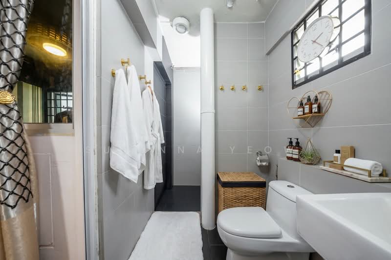 167 Woodlands Street 11, 167 Woodlands Street 11, 4 Bedrooms, 1,453 sqft, HDB Flat For Sale, by Susanna Yeow, 500162688 - Bathroom - PropertyGuru.com.sg