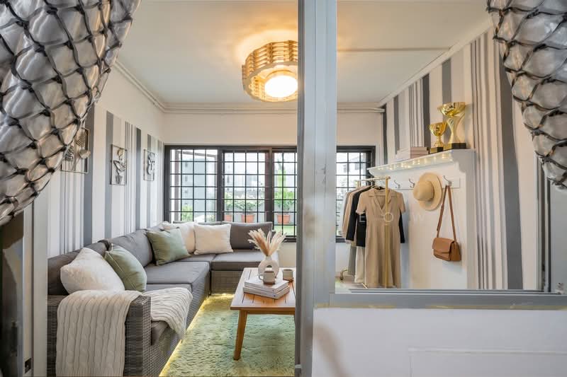 167 Woodlands Street 11, 167 Woodlands Street 11, 4 Bedrooms, 1,453 sqft, HDB Flat For Sale, by Susanna Yeow, 500162688 - Living Room - PropertyGuru.com.sg