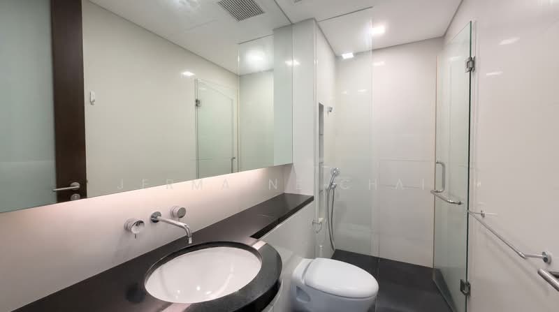 Holland Mews, 67 Holland Road, 4 Bedrooms, 1,862 sqft, Apartment For Rent, by Jermaine Chai, 500162699 - Bathroom - PropertyGuru.com.sg