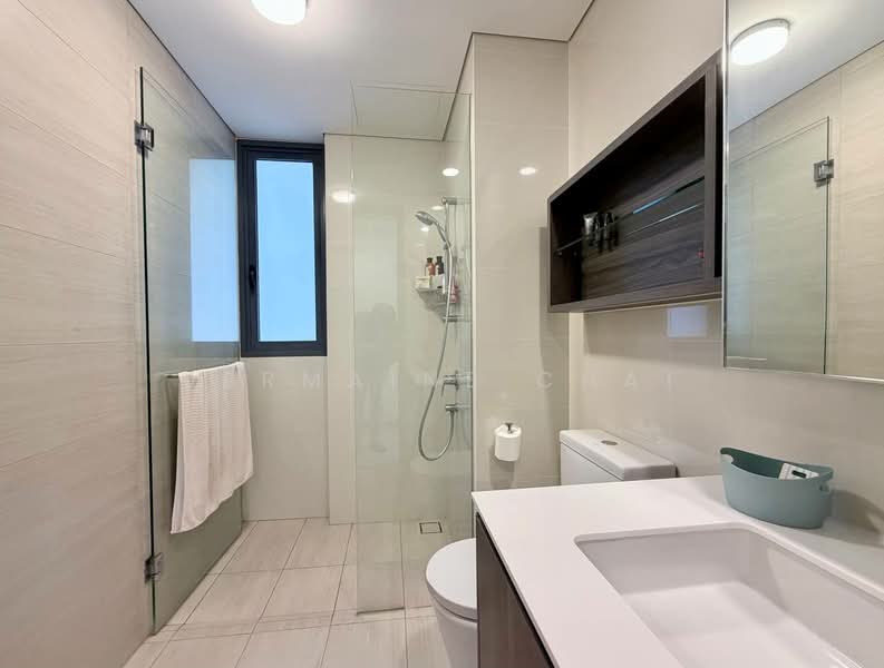 Lakeville, 7 jurong lake link, 3 Bedrooms, 1,141 sqft, Condominium For Sale, by Jermaine Chai, 500162713 - Bathroom - PropertyGuru.com.sg