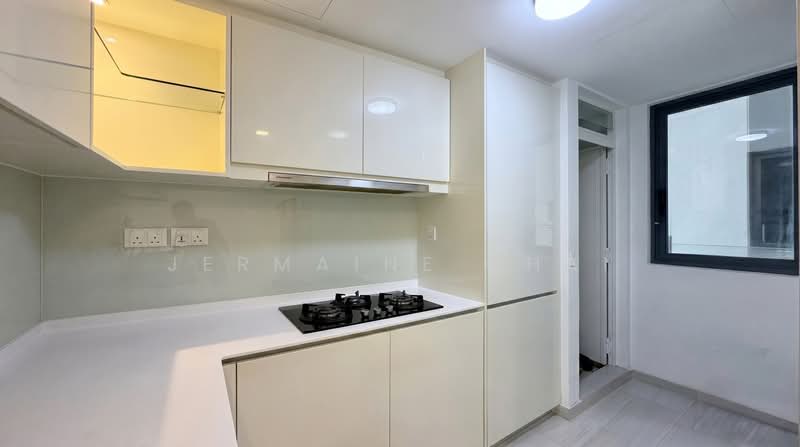 Lakeville, 7 jurong lake link, 3 Bedrooms, 1,141 sqft, Condominium For Sale, by Jermaine Chai, 500162713 - Kitchen - PropertyGuru.com.sg