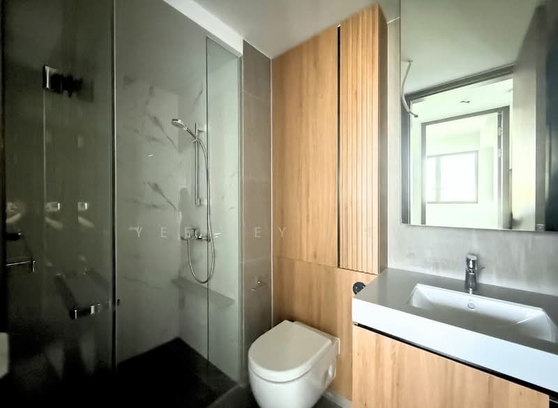 AMO Residence, 21 Ang Mo Kio Rise, 2 Bedrooms, 743 sqft, Condominium For Sale, by Yee Bey Liew, 500162722 - Bathroom - PropertyGuru.com.sg