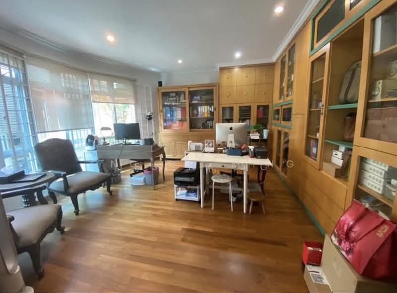 Cotswold Close, , 7 Bedrooms, 6,000 sqft, Detached House For Rent, by Jessna Ng, 500162740 - Study - PropertyGuru.com.sg