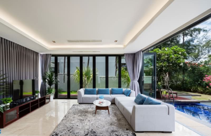 Bungalow Near Stevens MRT 🔥1KM SCGS 🔥 Spacious, Multi- Gen Living!!, , 6 Bedrooms, 5,000 sqft, Detached House For Sale, by Martin Goh 吴伟楠, 500162767 - Living Room - PropertyGuru.com.sg