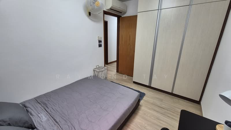 Palm Mansions, 345 Pasir Panjang Road, Room Rental, 160 sqft, Apartment For Rent, by Raymond Tay, 500162777 - Bedroom - PropertyGuru.com.sg