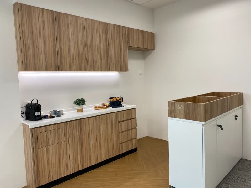 King's Centre, 390 Havelock Road, 1,561 sqft, Office For Rent, by Marcus Tham, 500162786 - Kitchen - CommercialGuru.com.sg