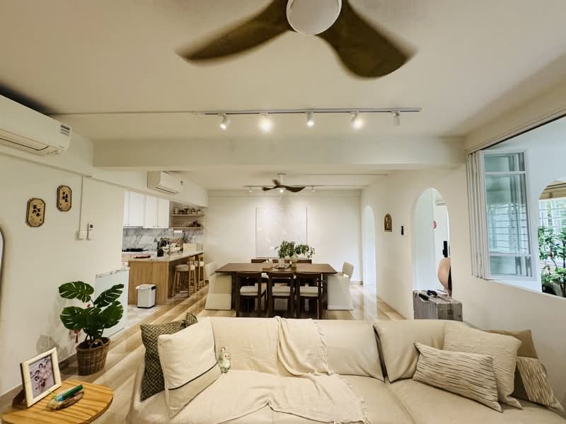 140 Bishan Street 12, 140 Bishan Street 12, 3 Bedrooms, 1,378 sqft, HDB Flat For Sale, by Ethan Ang, 500162830 - Living Room - PropertyGuru.com.sg