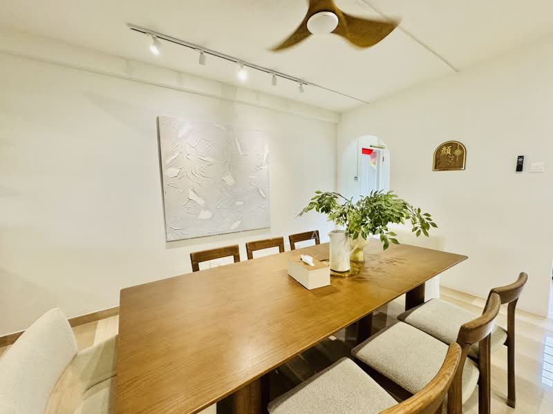 140 Bishan Street 12, 140 Bishan Street 12, 3 Bedrooms, 1,378 sqft, HDB Flat For Sale, by Ethan Ang, 500162830 - Dining Room - PropertyGuru.com.sg