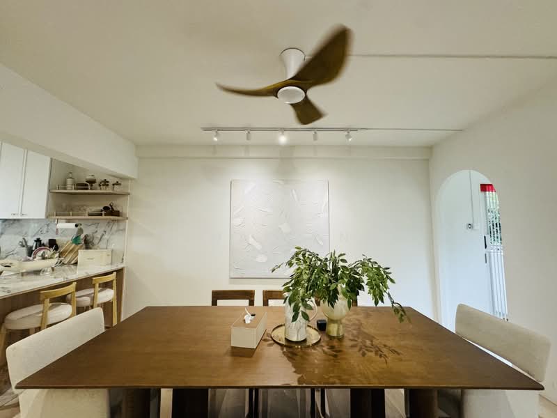 140 Bishan Street 12, 140 Bishan Street 12, 3 Bedrooms, 1,378 sqft, HDB Flat For Sale, by Ethan Ang, 500162830 - Dining Room - PropertyGuru.com.sg