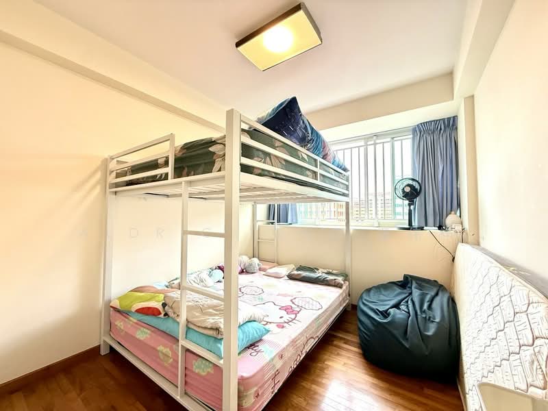 The Esparis, 7 Pasir Ris Drive 4, 3 Bedrooms, 1,184 sqft, Condominium For Sale, by Aldric Tong 董伟祥, 500162841 - Bedroom - PropertyGuru.com.sg