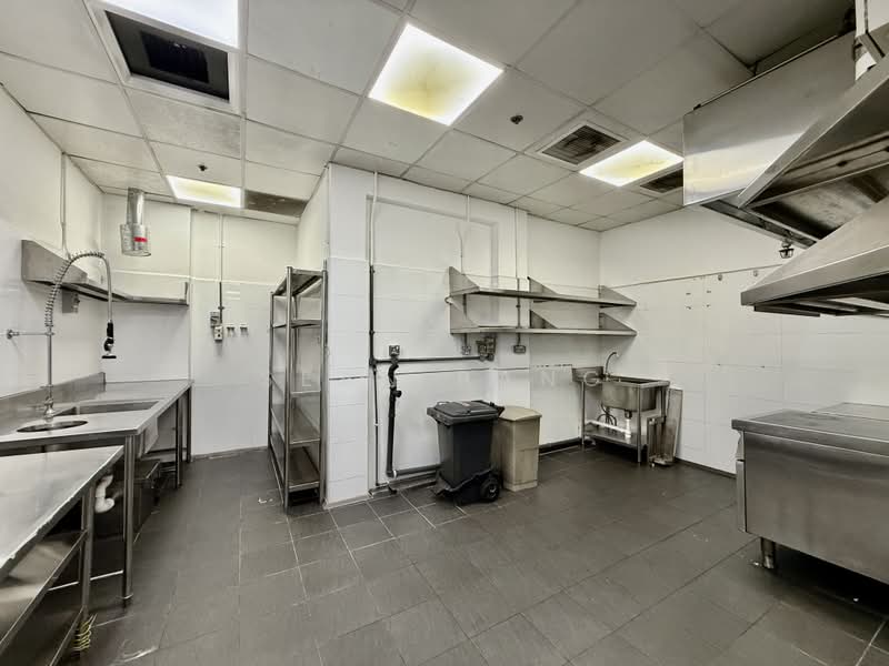 ☎️F&B Space near Esplanade MRT Entrance | Prominent Frontage | w ORA | Prime Location, , 1,281 sqft, Food & Beverage For Rent, by Sean Pang, 500162842 - Kitchen - CommercialGuru.com.sg