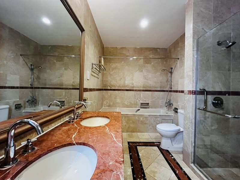 Leonie Condotel, 2 Leonie Hill Road, 4 Bedrooms, 2,980 sqft, Condominium For Rent, by Jacq Chee, 500162861 - Bathroom - PropertyGuru.com.sg