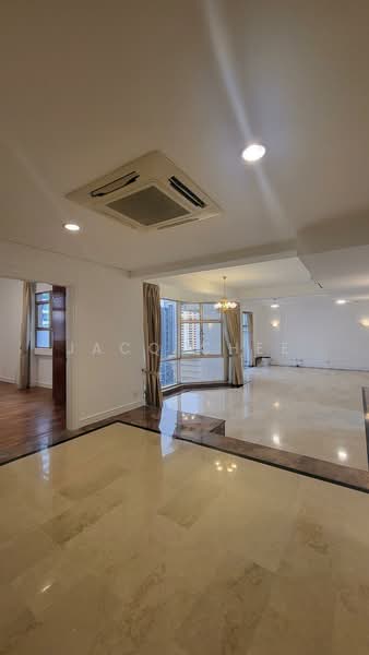 Leonie Condotel, 2 Leonie Hill Road, 4 Bedrooms, 2,568 sqft, Condominium For Rent, by Jacq Chee, 500162861 - Living Room - PropertyGuru.com.sg