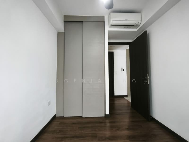 Lake Grande, 2 Jurong Lake Link, 2 Bedrooms, 614 sqft, Condominium For Sale, by Eugenia Ang, 500162874 - Bedroom 1 - PropertyGuru.com.sg