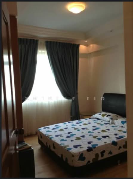 Changi Green, 716 Upper Changi Road East, 2 Bedrooms, 904 sqft, Condominium For Sale, by Shirley Tio, 500162877 - master Bedroom - PropertyGuru.com.sg