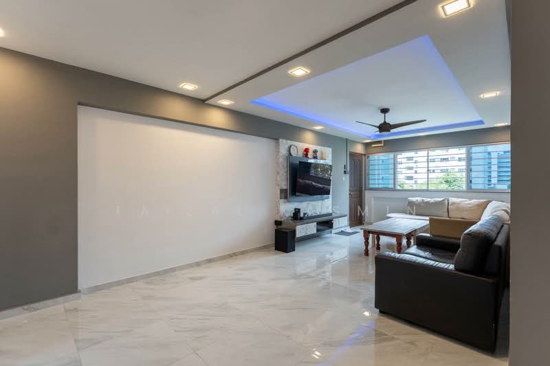 297 Tampines Street 22, 297 Tampines Street 22, 3 Bedrooms, 1,130 sqft, HDB Flat For Sale, by Faizal Kasmin, 500162882 - Living Room - PropertyGuru.com.sg