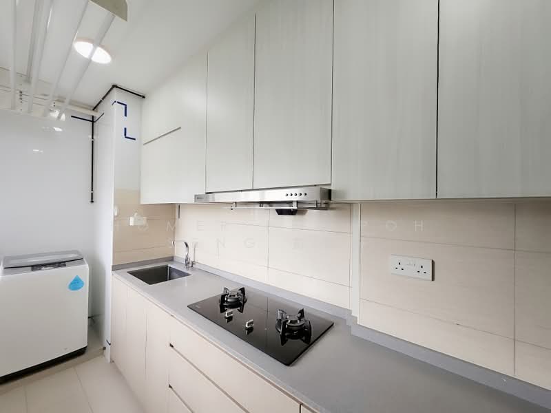 460D Bukit Batok West Avenue 9, 460D Bukit Batok West Avenue 9, 1 Bedroom, 517 sqft, HDB Flat For Sale, by Homer Pee Poh Seng 彭保升, 500162892 - Kitchen - PropertyGuru.com.sg