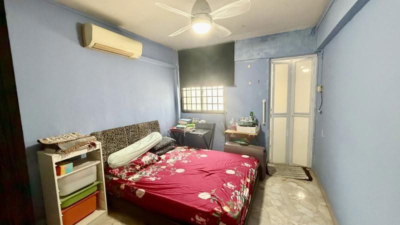 146 Bukit Batok West Avenue 6, 146 Bukit Batok West Avenue 6, Dairy Farm / Bukit Panjang / Choa Chu Kang, 2 Bedrooms, 732 sqft, HDB Flat For Sale, by Ray Faris Zainol, 500162898 - Master Bedroom - PropertyGuru.com.sg
