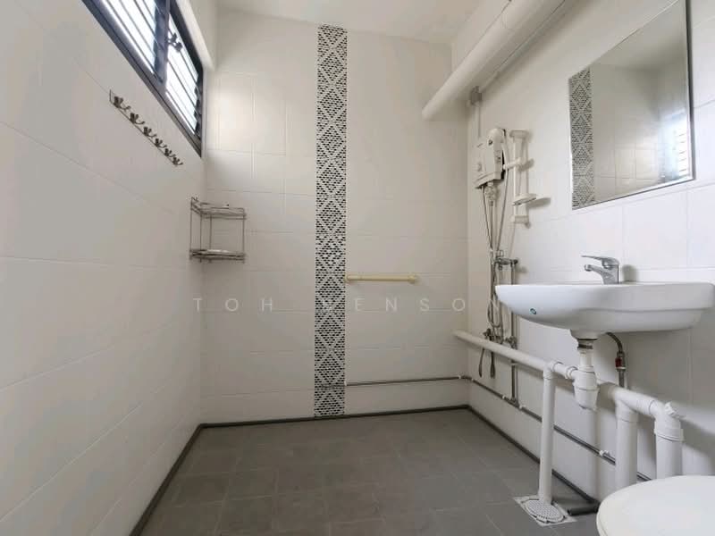 17 Joo Seng Road, 17 Joo Seng Road, 3 Bedrooms, 1,109 sqft, HDB Flat For Sale, by Toh Benson, 500162899 - PropertyGuru.com.sg