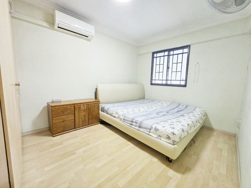 102 Woodlands Street 13, 102 Woodlands Street 13, 2 Bedrooms, 721 sqft, HDB Flat For Sale, by M. Fahmi, 500162900 - Bedroom - PropertyGuru.com.sg