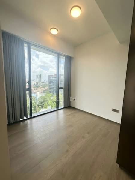 Prime Freehold D10 @ Leedon Green, , 2 Bedrooms, 710 sqft, Condominium For Sale, by Marc Ming, 500162902 - Master Bedroom with unblock view - PropertyGuru.com.sg