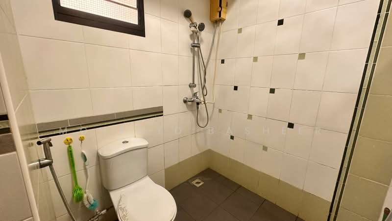 55 Havelock Road, 55 Havelock Road, 2 Bedrooms, 743 sqft, HDB Flat For Sale, by Mohamed Basheer, 500162910 - Bathroom - PropertyGuru.com.sg