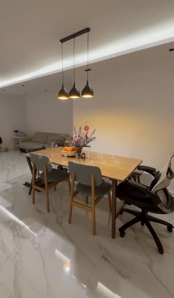 716 Clementi West Street 2, 716 Clementi West Street 2, Room Rental, 250 sqft, HDB Flat For Rent, by Syafiqah Rahman, 500162913 - Dining Room - PropertyGuru.com.sg