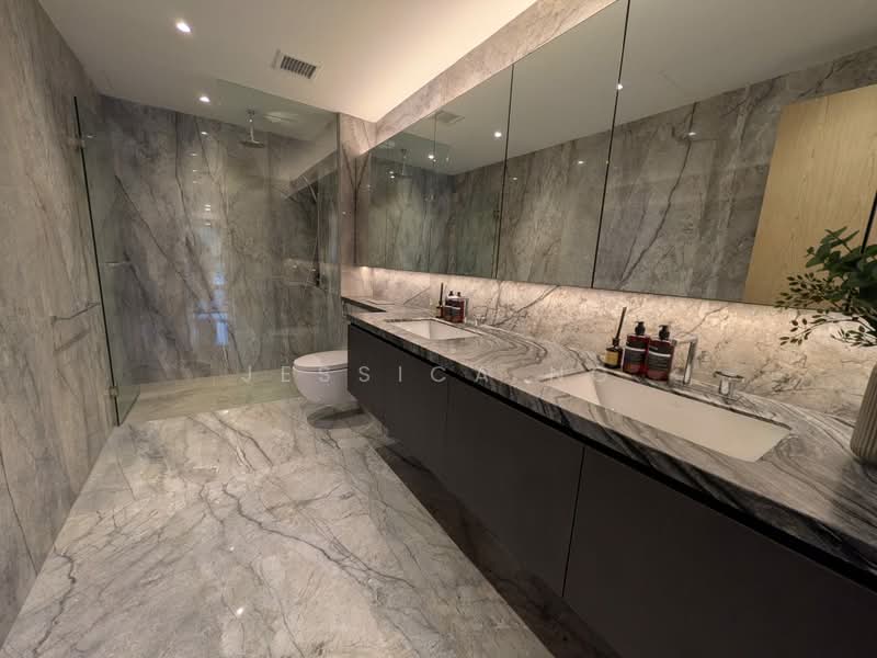 BRAND NEW FREEHOLD TERRACE, , 6 Bedrooms, 6,000 sqft, Terraced House For Sale, by Jessica Ng, 500162918 - Bathroom - PropertyGuru.com.sg