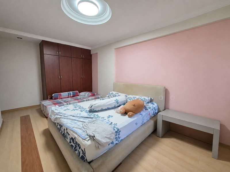 402 Bedok North Avenue 3, 402 Bedok North Avenue 3, 2 Bedrooms, 721 sqft, HDB Flat For Sale, by Frederick Foo, 500162923 - Bedroom - PropertyGuru.com.sg