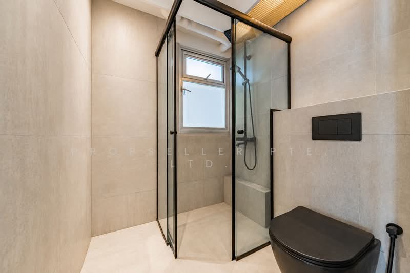 460C Bukit Batok West Avenue 9, 460C Bukit Batok West Avenue 9, 1 Bedroom, 517 sqft, HDB Flat For Sale, by Wes Teo, 500162926 - Bathroom - PropertyGuru.com.sg
