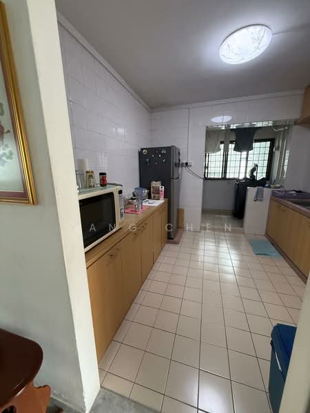 108 Rivervale Walk, 108 Rivervale Walk, 3 Bedrooms, 1,088 sqft, HDB Flat For Rent, by Yang Chen, 500162940 - Kitchen - PropertyGuru.com.sg