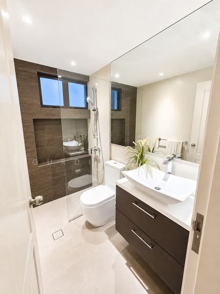 Tanglin Park, 1B Ridley Park, 3 Bedrooms, 1,335 sqft, Condominium For Rent, by Gurdip Sidhu, 500162957 - Bathroom - PropertyGuru.com.sg