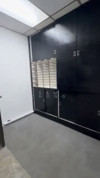 Mayfair Industrial Building, 51 Jalan Pemimpin, 1,455 sqft, Light Industrial (B1) For Rent, by Sam Chong, 500162961 - Interior - CommercialGuru.com.sg
