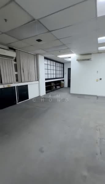 Mayfair Industrial Building, 51 Jalan Pemimpin, 1,455 sqft, Light Industrial (B1) For Rent, by Sam Chong, 500162961 - Interior - CommercialGuru.com.sg