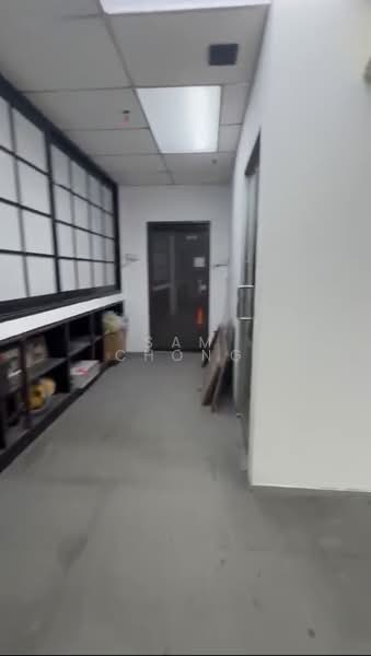 Mayfair Industrial Building, 51 Jalan Pemimpin, 1,455 sqft, Light Industrial (B1) For Rent, by Sam Chong, 500162961 - Corridor - CommercialGuru.com.sg