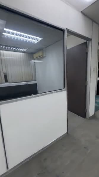 Mayfair Industrial Building, 51 Jalan Pemimpin, 1,455 sqft, Light Industrial (B1) For Rent, by Sam Chong, 500162961 - Interior - CommercialGuru.com.sg