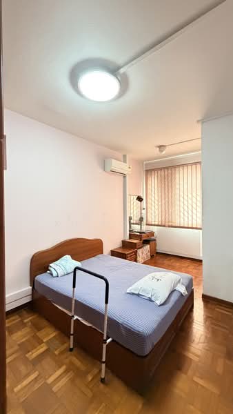 415 Saujana Road, 415 Saujana Road, 4 Bedrooms, 1,378 sqft, HDB Flat For Sale, by Joe Ng Xu Hong 黄緒汯, 500162965 - Bedroom - PropertyGuru.com.sg