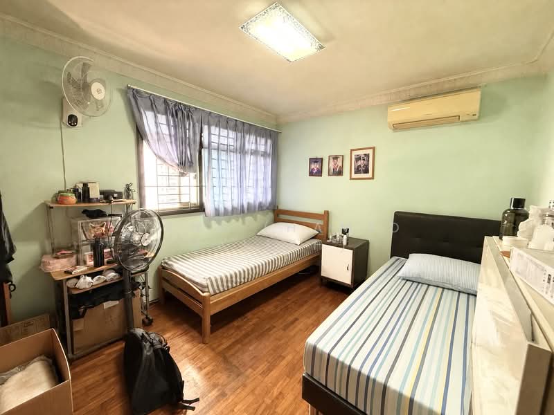 678D Jurong West Street 64, 678D Jurong West Street 64, 3 Bedrooms, 1,184 sqft, HDB Flat For Sale, by Hans (Hamid Salleh), 500162975 - Bedroom - PropertyGuru.com.sg