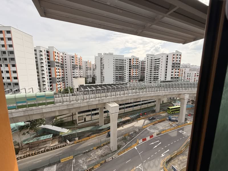 678D Jurong West Street 64, 678D Jurong West Street 64, 3 Bedrooms, 1,184 sqft, HDB Flat For Sale, by Hans (Hamid Salleh), 500162975 - Exterior - PropertyGuru.com.sg