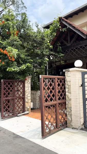 93 Jalan Binchang, Jalan Binchang, 4 Bedrooms, 3,886 sqft, Semi-Detached House For Sale, by Elena Rony, 500162990 - Exterior - PropertyGuru.com.sg