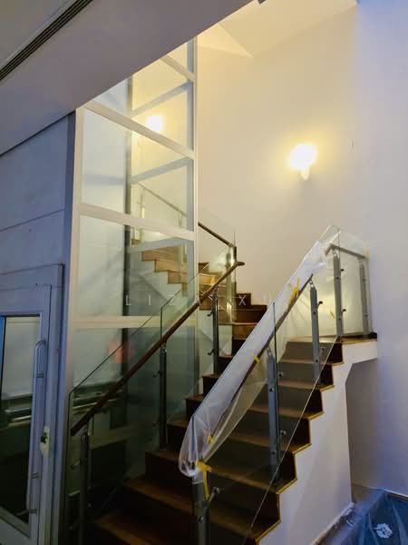 Serangoon Gardens Estate, Hythe Road, 7 Bedrooms, 5,000 sqft, Semi-Detached House For Rent, by Liza Xu, 500162995 - Interior - PropertyGuru.com.sg